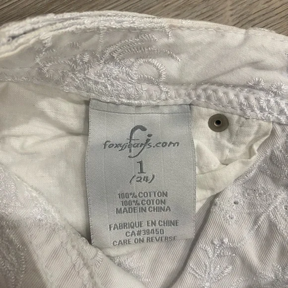 White Ruffled Mini Skirt - Picture 3 of 3